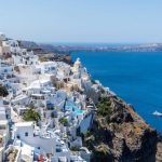 GREECE: THE PERFECT DESTINATION FOR A BEACH GETAWAY WITH YOUR FAMILY