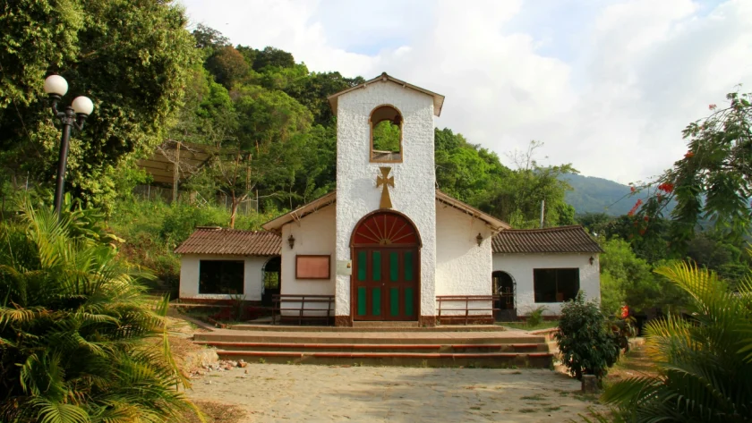 Explore Hidden Gems Along Colombia’s Caribbean Coast Travel Guide Explore Hidden Gems Along Colombia’s Caribbean Coast Travel Guide