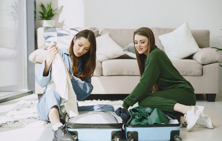 Best Carry On Luggage: Carry-On Luggage We Actually Tested: 5 Bags That Fit 2026 Overhead Bins