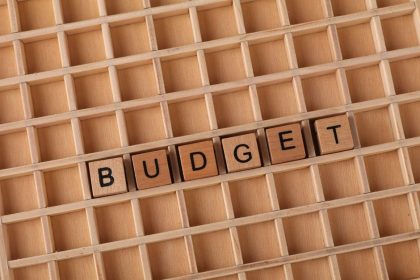 Budget Apps For Tracking Travel Expenses: Travel Expense Tracking Apps: The 7 That Won’t Drain Your Data or Your Wallet Budget Apps For Tracking Travel Expenses: Travel Expense Tracking Apps: The 7 That Won’t Drain Your Data or Your Wallet