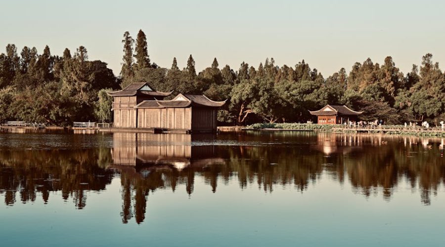 China Travel Tips 2024: Strategic Logistics for Navigating the Digital-First Landscape