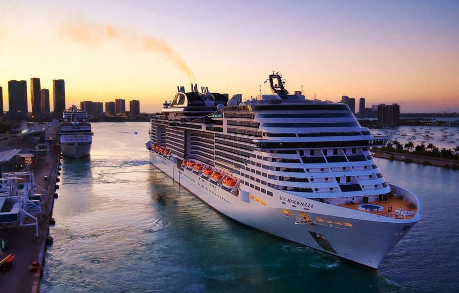 What No One Tells You About Cruise Ship Underwater Lights