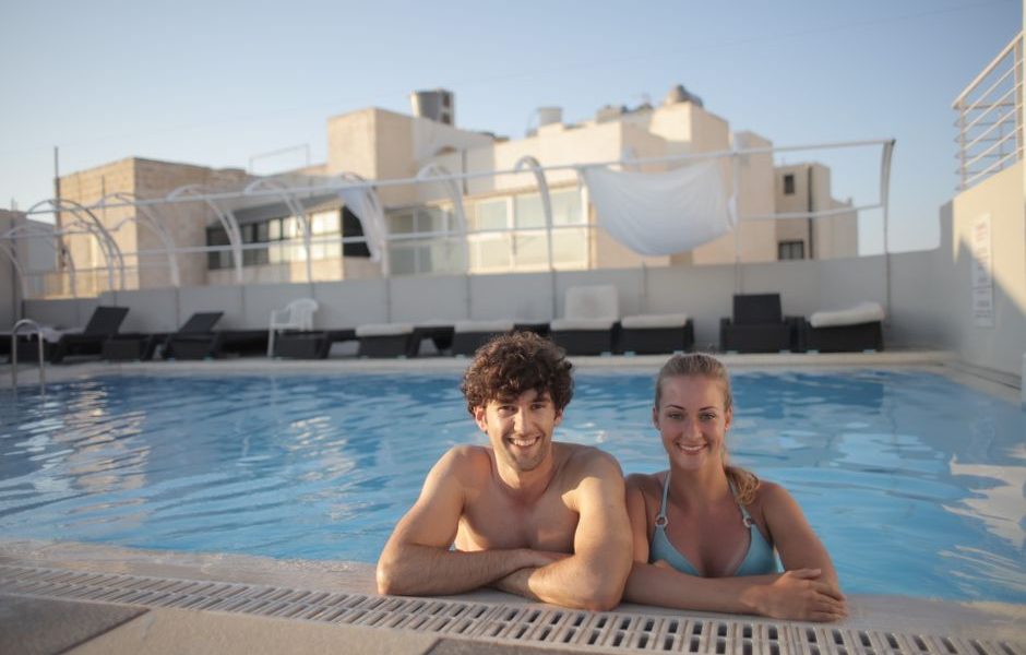Free Hotel Nights Credit Card Points: How to Score Free Hotel Nights Using Credit Card Points (Beginner’s Guide)