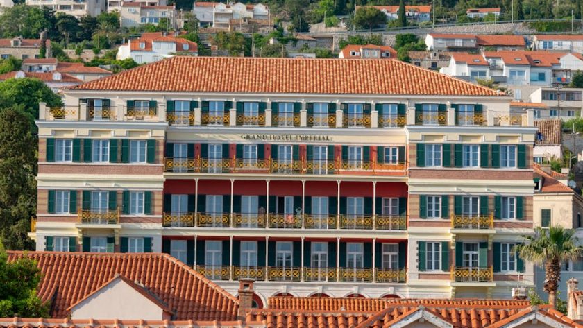 Why you’re probably overpaying for New Year’s Eve 2025 and how I stopped being a sucker