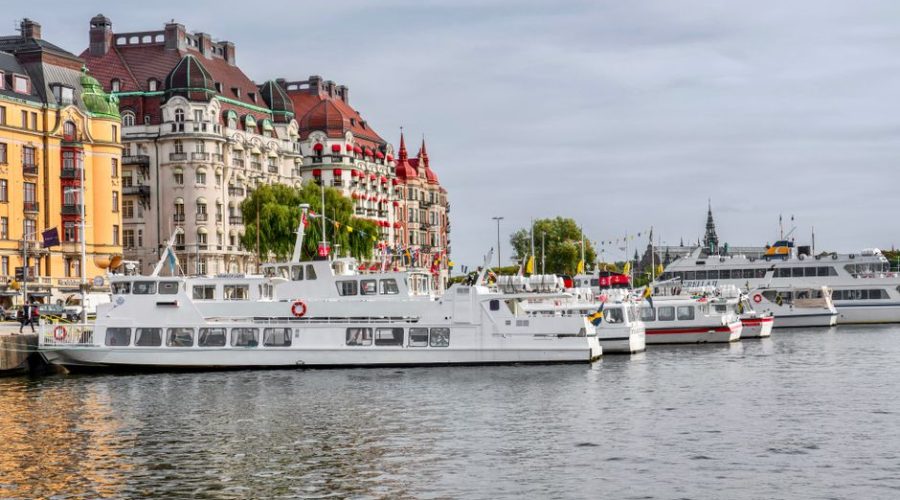 Midsummer in Sweden: Traditions and Where to Celebrate
