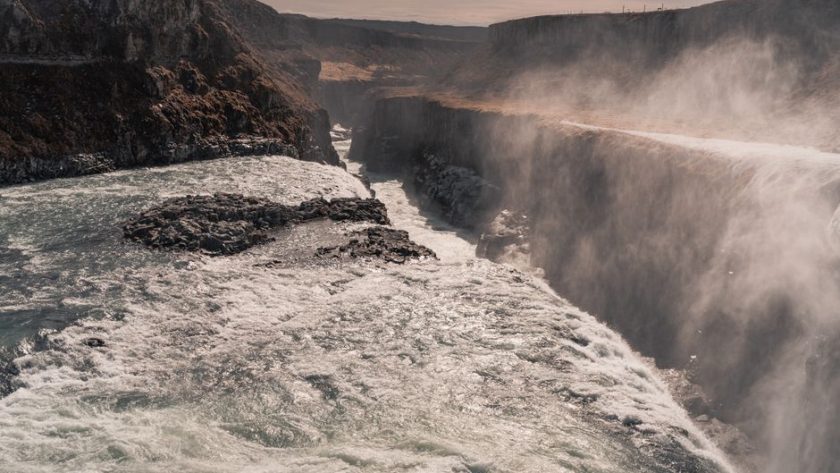 Victoria Falls in June: High-Water Planning