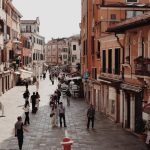 The Remote Worker’s Hotspot Problem: GlocalMe vs. Skyroam Abroad