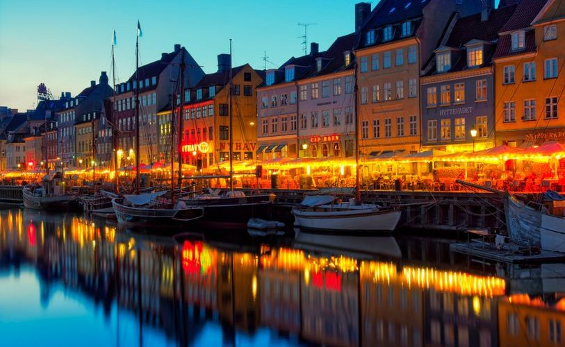Travel Europe Under  A Day: Europe on  a Day in 2026: Real Costs and Smart Savings